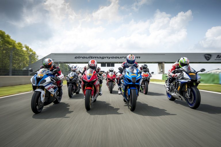 découvrez notre comparaison complète des motos japonaises, mettant en avant performances, technologies et styles. trouvez la moto idéale qui répond à vos besoins et vos envies, tout en profitant des meilleures marques japonaises reconnues pour leur qualité et leur innovation.