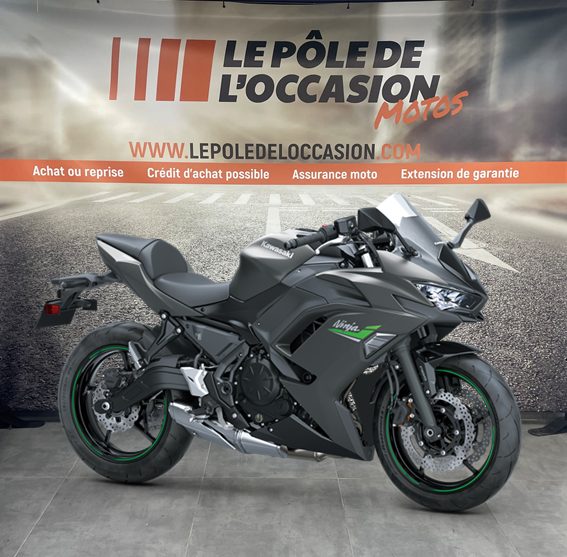 découvrez l'univers de kawasaki, où performance et innovation se rencontrent pour offrir des motos de haute qualité. explorez nos modèles emblématiques alliant puissance, technologie de pointe et design audacieux, conçus pour les passionnés de sensations fortes.