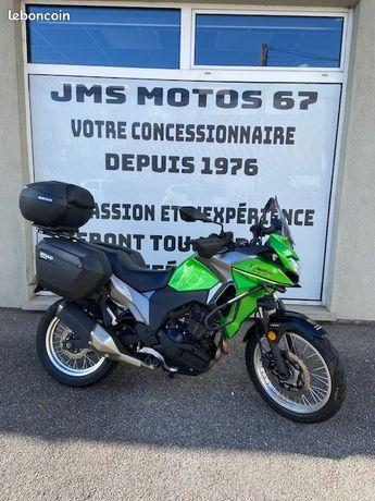 découvrez notre concessionnaire kawasaki d'occasion, spécialisé dans la vente de motos de qualité à des prix compétitifs. profitez d'un large choix de modèles vérifiés et garantis, accompagnés de conseils d'experts pour vous aider à trouver la moto de vos rêves.