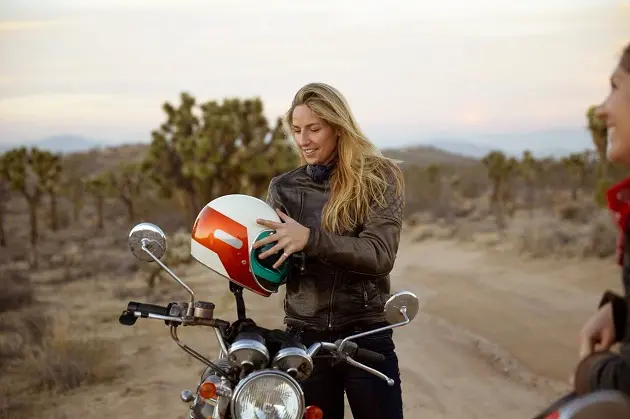 découvrez l'assurance scooter 50 de macif, offrant protection complète et tranquillité d'esprit pour les conducteurs de deux-roues. profitez d'un service client réactif et d'options personnalisées adaptées à vos besoins. assurez votre scooter en toute confiance avec macif.