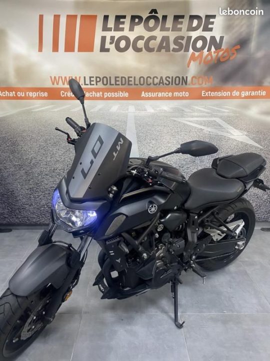 découvrez l'assurance mt-07, une couverture adaptée pour les propriétaires de la yamaha mt-07. protégez votre moto avec des options de garantie personnalisables et des tarifs compétitifs. profitez d'une assurance fiable pour rouler en toute sérénité.