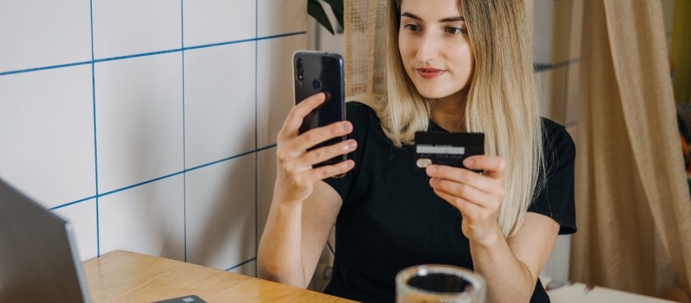 découvrez des stratégies efficaces pour optimiser vos finances. apprenez à gérer votre budget, réduire vos dépenses et maximiser vos économies pour atteindre vos objectifs financiers.