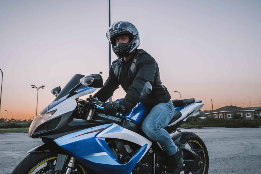 découvrez comment contacter le service client d'april moto pour obtenir une assistance personnalisée et résoudre vos questions concernant vos contrats d'assurance moto. nous sommes à votre écoute pour vous accompagner rapidement.