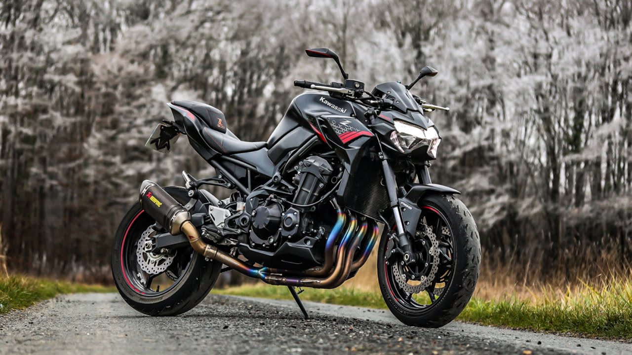 découvrez notre analyse complète de la kawasaki z900. plongez dans les avis de pilotes passionnés, les performances, le confort de conduite et les caractéristiques techniques de cette moto emblématique. que vous soyez un motard expérimenté ou débutant, trouvez toutes les informations nécessaires pour faire le bon choix.