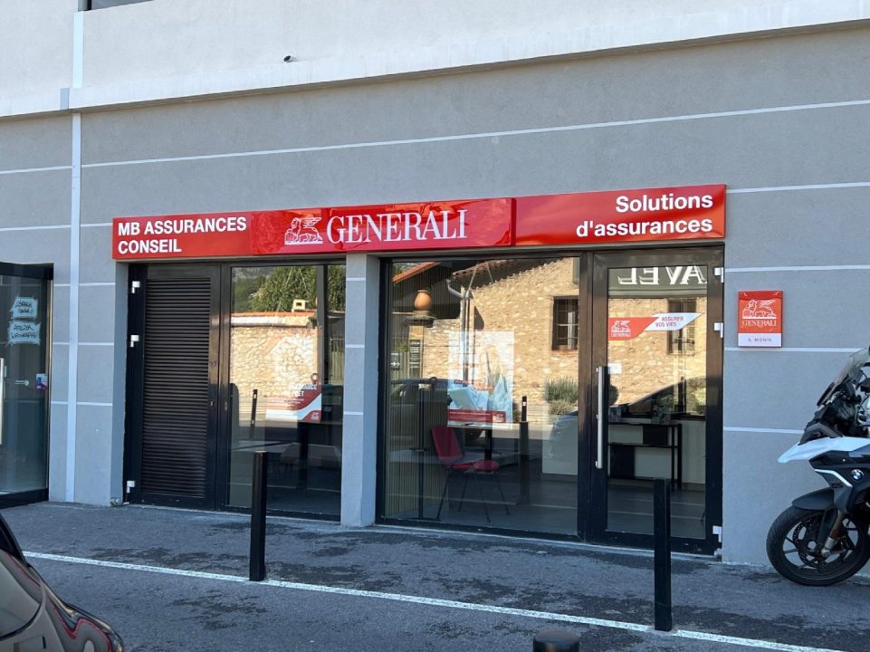 découvrez l'équité des assurances mobiles generali : une couverture complète adaptée à vos besoins, des tarifs compétitifs et un service client à l'écoute. protégez votre mobile en toute sérénité avec generali.