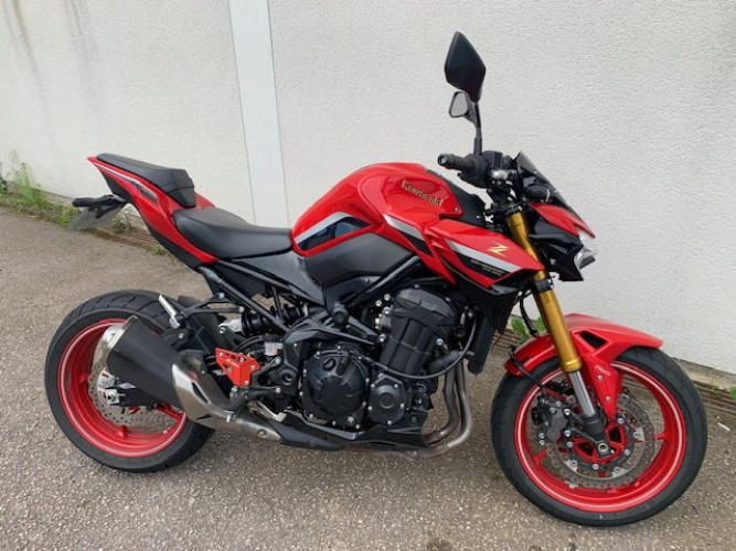 découvrez notre sélection de kawasaki z d'occasion, alliant performance et style. profitez de tarifs compétitifs et de modèles en excellent état pour vivre des sensations fortes sur la route. trouvez la moto de vos rêves dès maintenant !