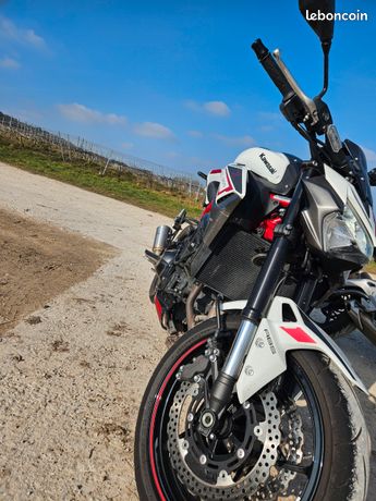 découvrez notre guide complet pour l'achat de motos d'occasion kawasaki à reims. profitez de conseils d'experts, d'astuces pour faire le bon choix et des meilleures offres du moment. trouvez la moto de vos rêves en toute confiance !