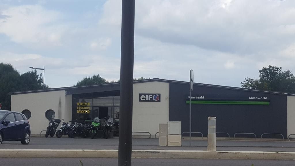 découvrez l'impact de kawasaki en lorraine sur le monde de la motonautique, entre innovation, performance et passion. plongez dans l'univers des sports nautiques avec les modèles emblématiques de kawasaki et leur influence sur le développement local.