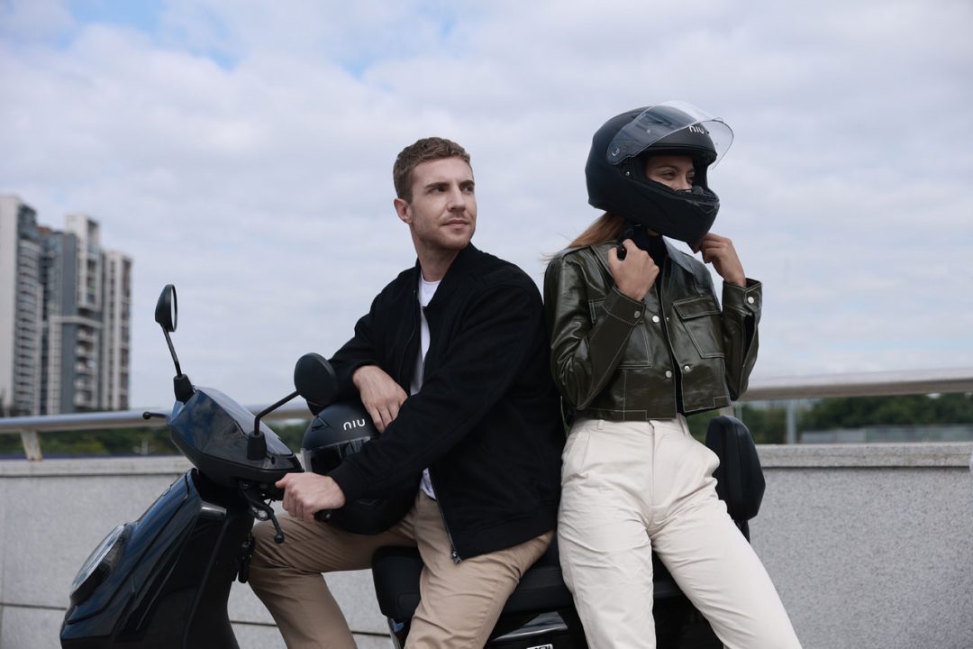 découvrez les avantages des bonus moto : réduisez votre prime d'assurance, bénéficiez de remises exclusives et roulez l'esprit tranquille grâce à une conduite sans sinistre. informez-vous sur tous les bénéfices liés aux bonus moto pour optimiser votre budget et profiter pleinement de votre passion pour la moto.