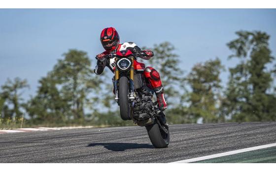 découvrez kawasaki strasbourg, votre concessionnaire de motos et scooters dans la région. profitez d'un large choix de modèles, d'une équipe passionnée et de services dédiés pour vivre pleinement votre passion de la moto.