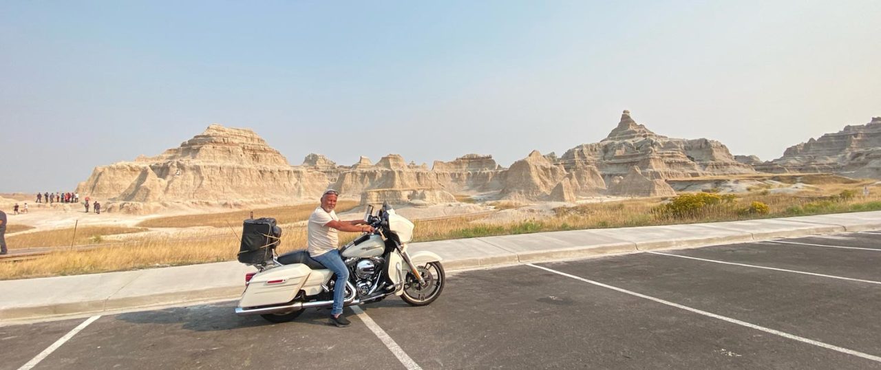 découvrez des aventures inoubliables avec nos voyages moto. explorez des paysages époustouflants, rencontrez des passionnés et vivez la liberté sur deux roues. partez à l'aventure et créez des souvenirs mémorables.