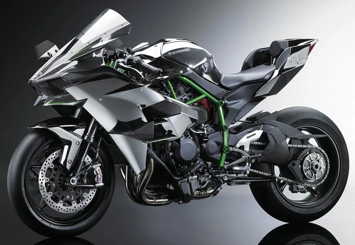 découvrez les nouveautés de kawasaki en 2021, incluant des modèles innovants, des performances améliorées et des technologies avancées. plongez dans l'univers de la moto avec les dernières créations de la marque emblématique.
