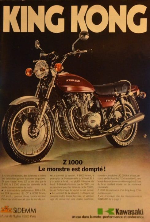 découvrez l'histoire captivante de la kawasaki kz 900 police, une moto emblématique connue pour ses performances et son design unique. plongez dans ses caractéristiques techniques et son impact dans le monde des forces de l'ordre.